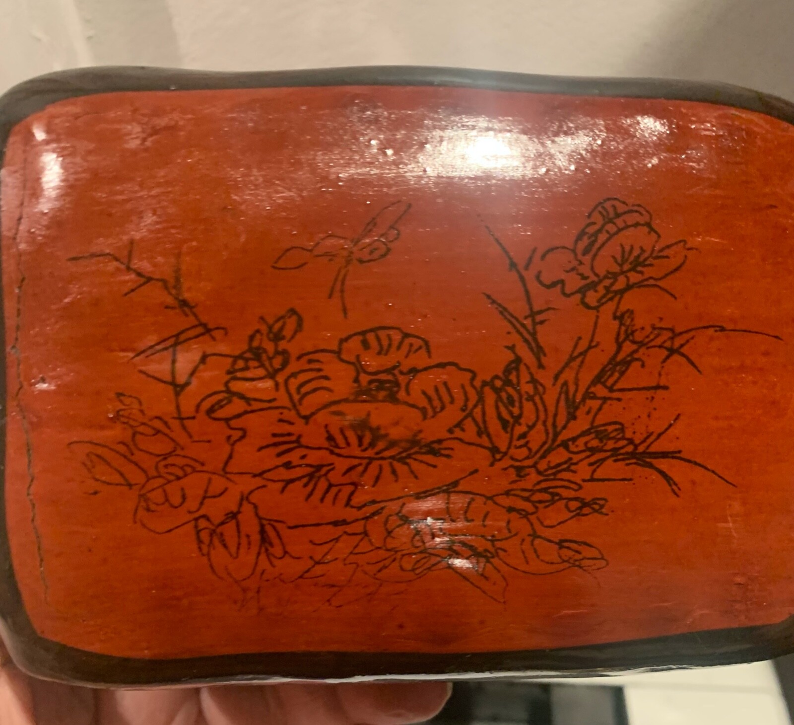 VTG Chinese Lacquered Leather Opium Pillow , Size is 10 1/2″ x 5″ x 3.75″