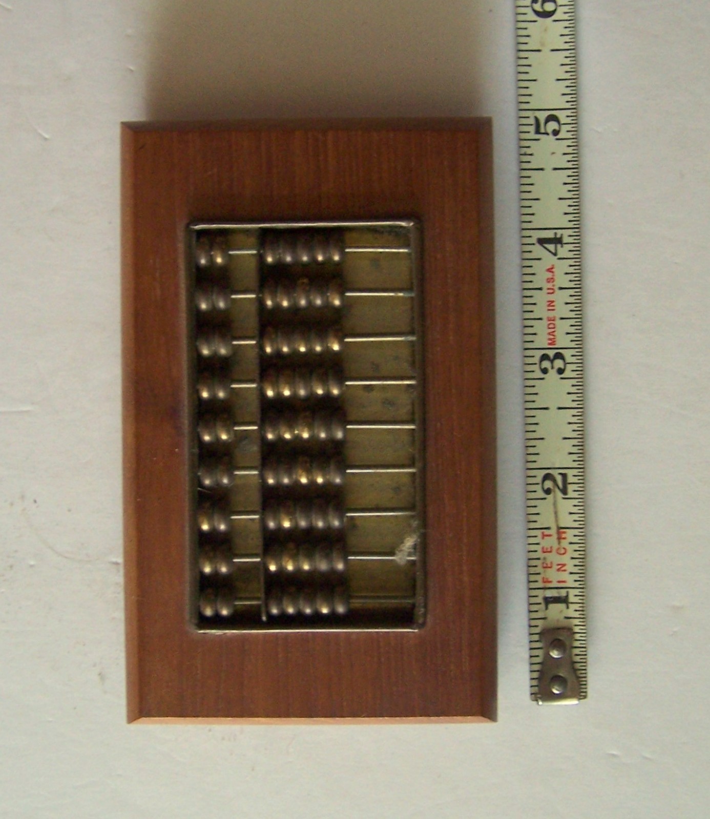 Vintage desktop BRASS ABACUS w/WOOD BASE – 5″x3″ – HONG KONG – c.1978