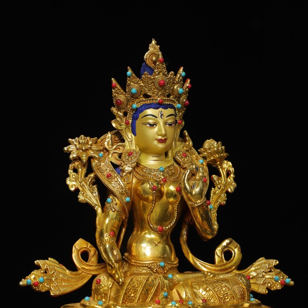 Bronze gilded painted statue of the Longevity Buddha