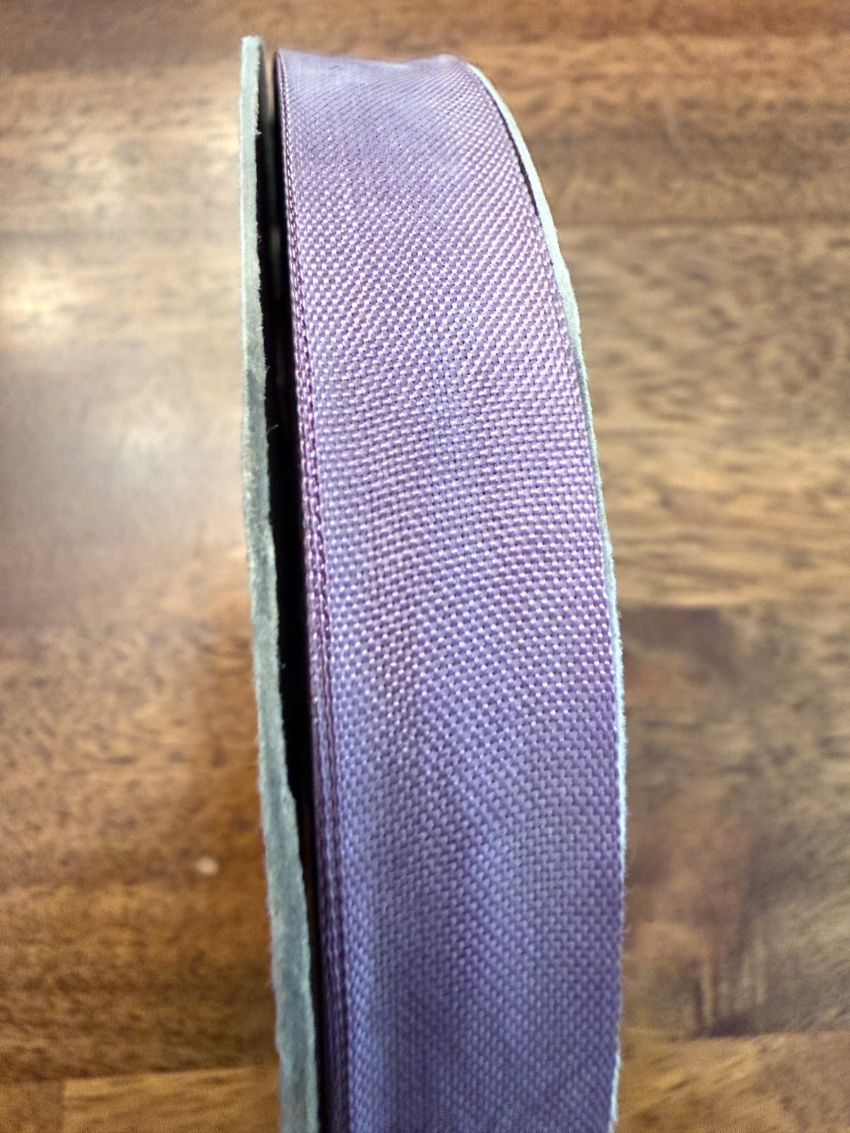 hug snug seam binding 100 yards 900 Mauve Mist