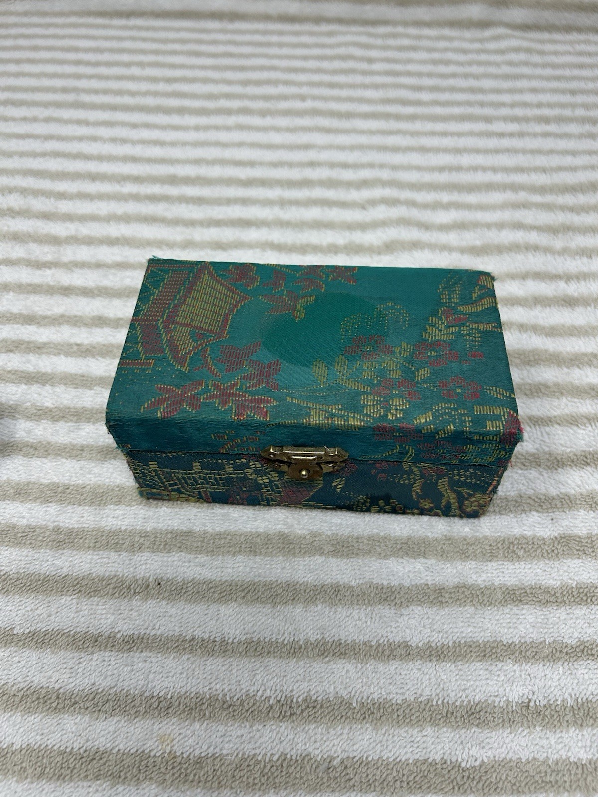 Chinese Harmony Balls Exercise HAND Therapy MEDITATION Metal Chiming DRAGONS Box