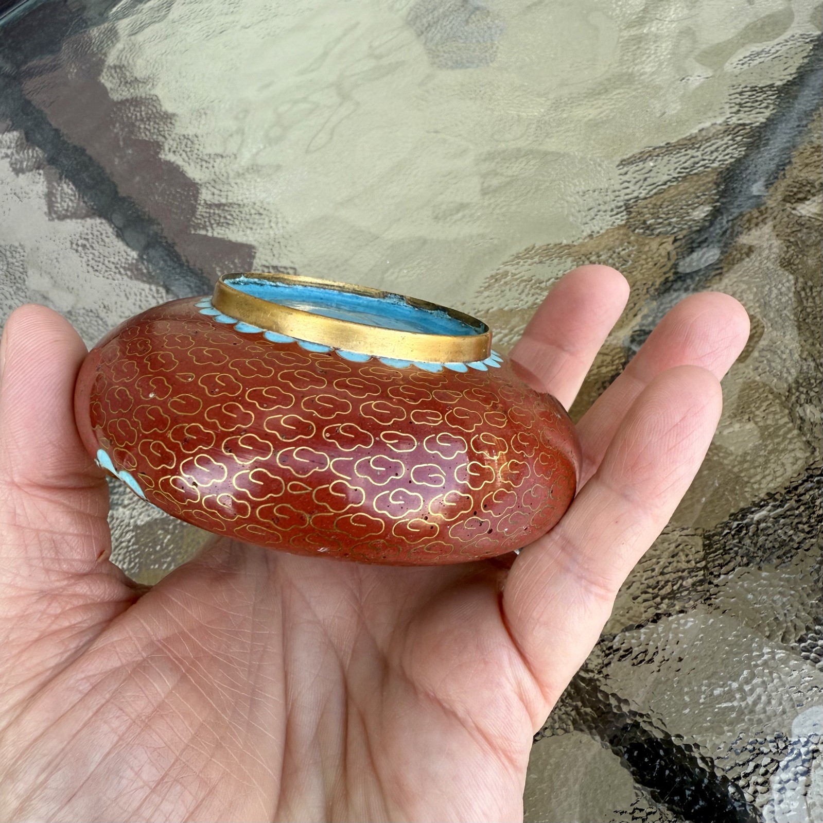 Vintage Chinese Asian Floral Cloisonné Enamel Brass Ashtray Beautiful Colors