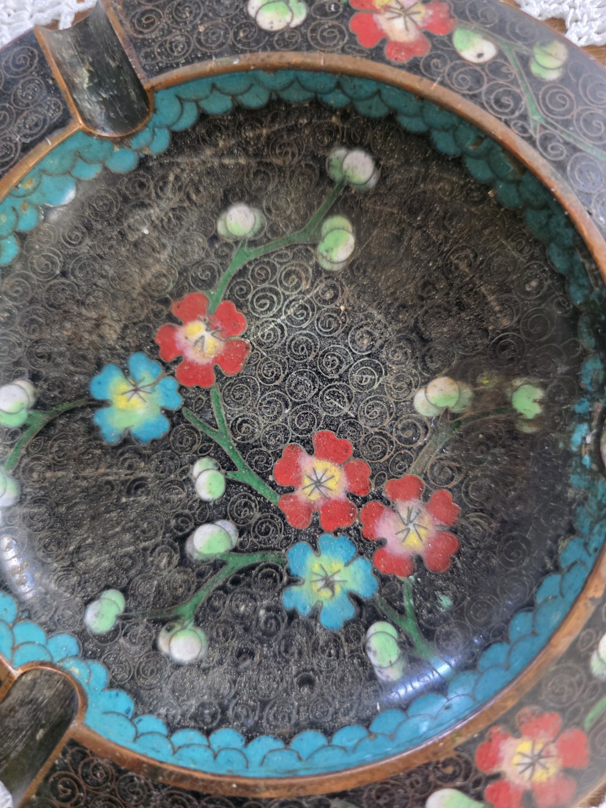 Vintage Chinese Cloisonne Enamel on Brass Floral Ashtray Trinkets