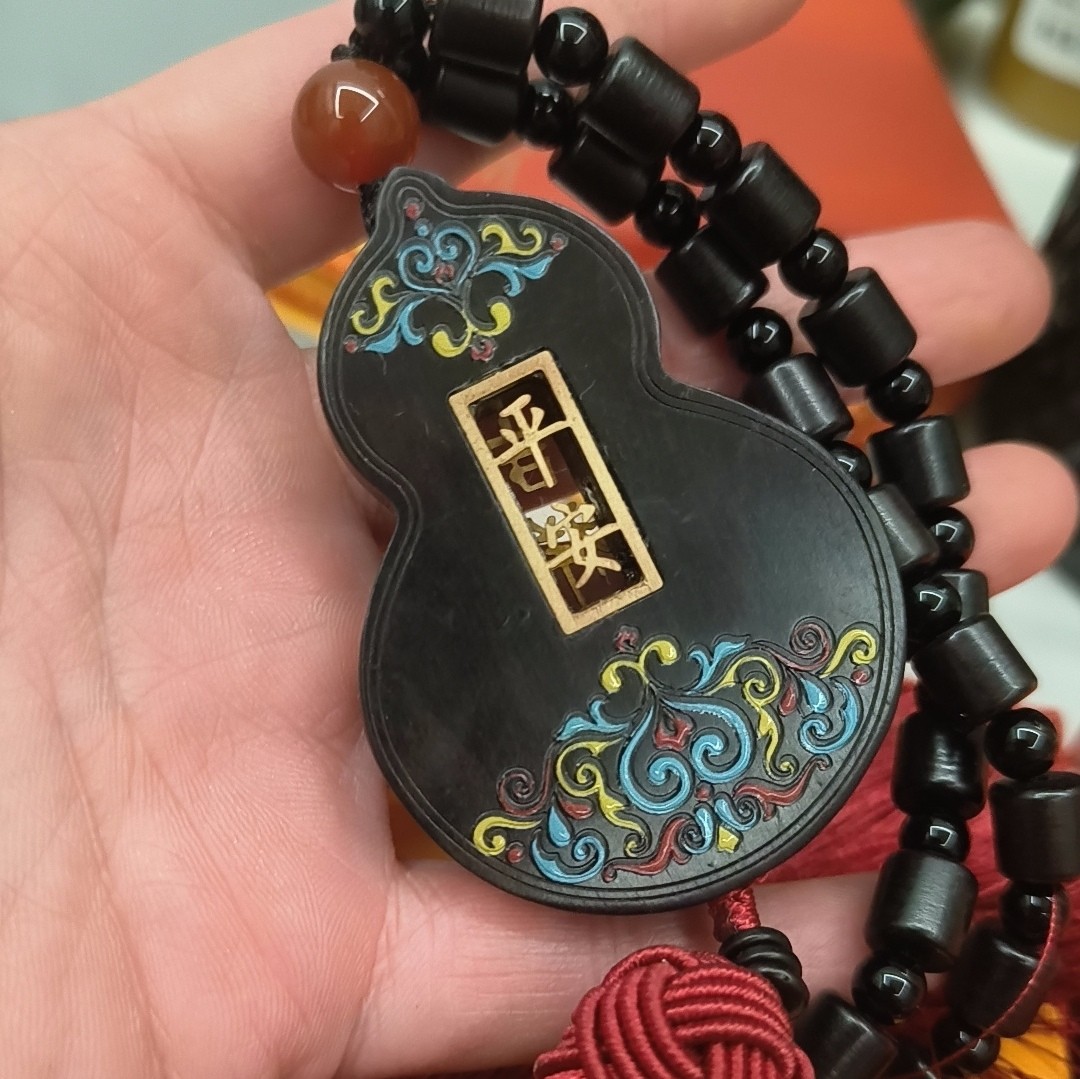 Ebony Painted Gourd Car Pendant Luxury Rearview Mirror Charm New Car Decor