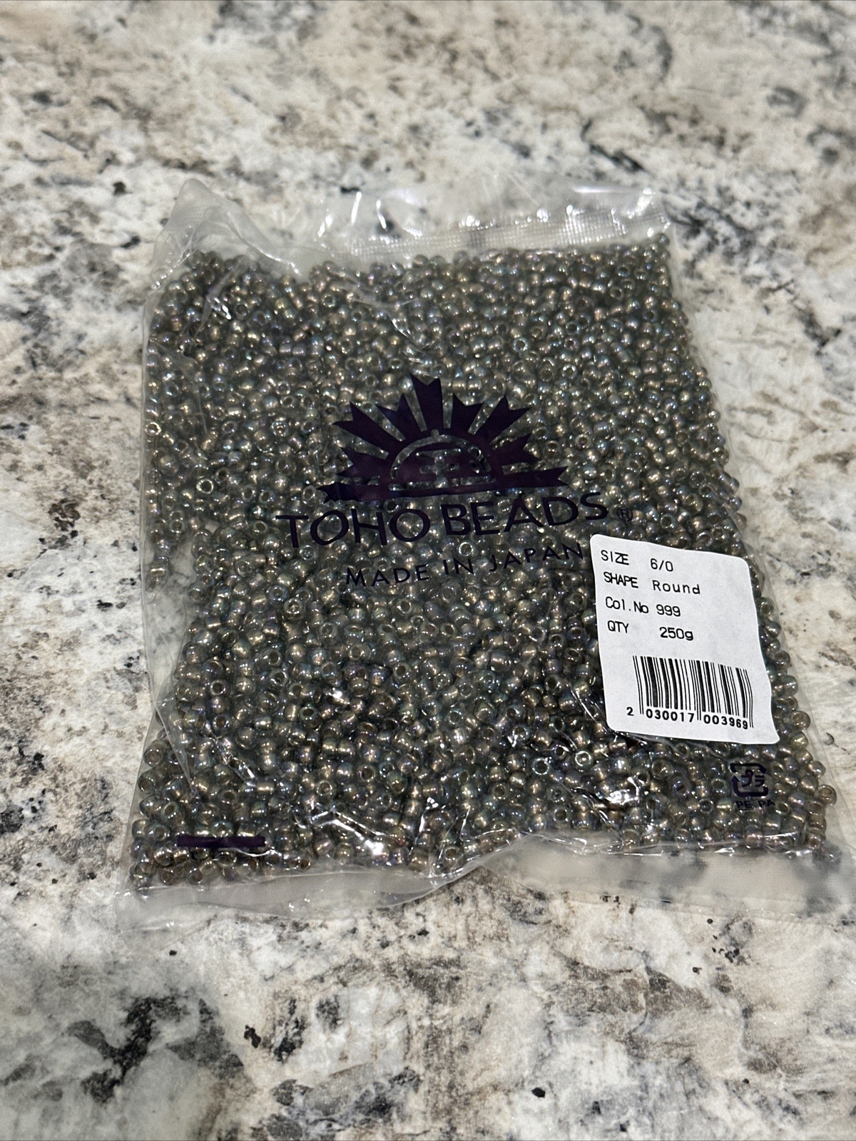 TOHO Beads Round 6/0 250g Package – TR-06-999 Gold Lined Rainbow Black Diamond