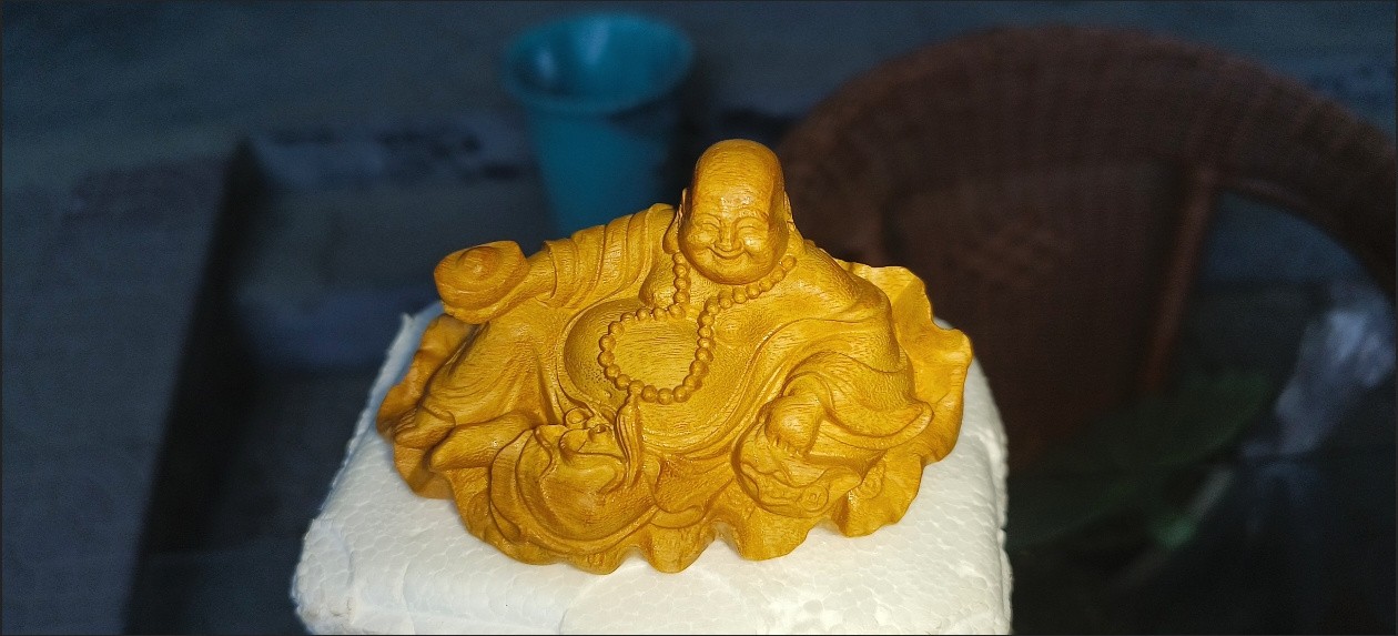 Golden Sandalwood Maitreya Buddha Carving Car & Home Decor