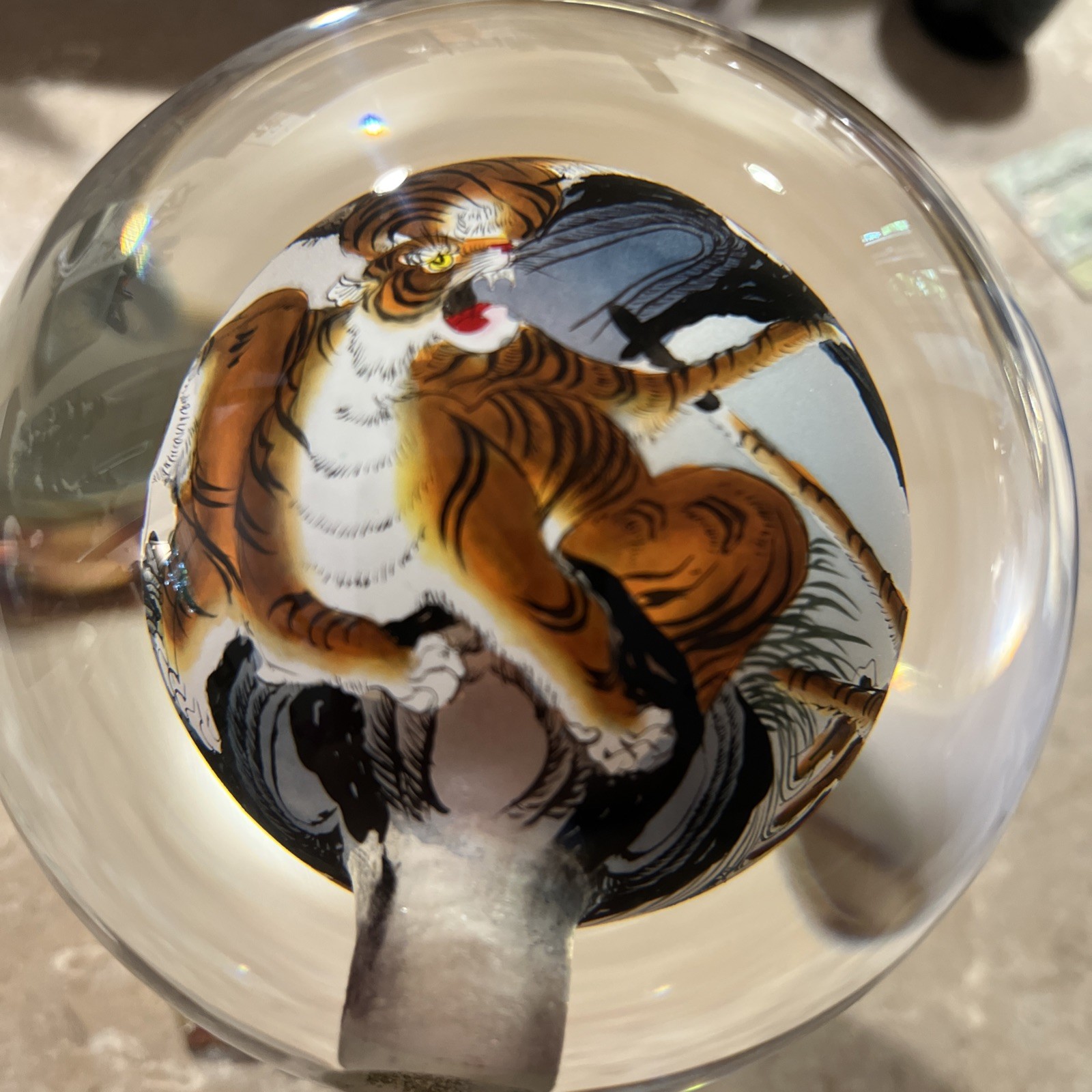 Chinese Glass Globe Five Tigers Inside Painted Reverse Art Lg 4.5in On Gold Base