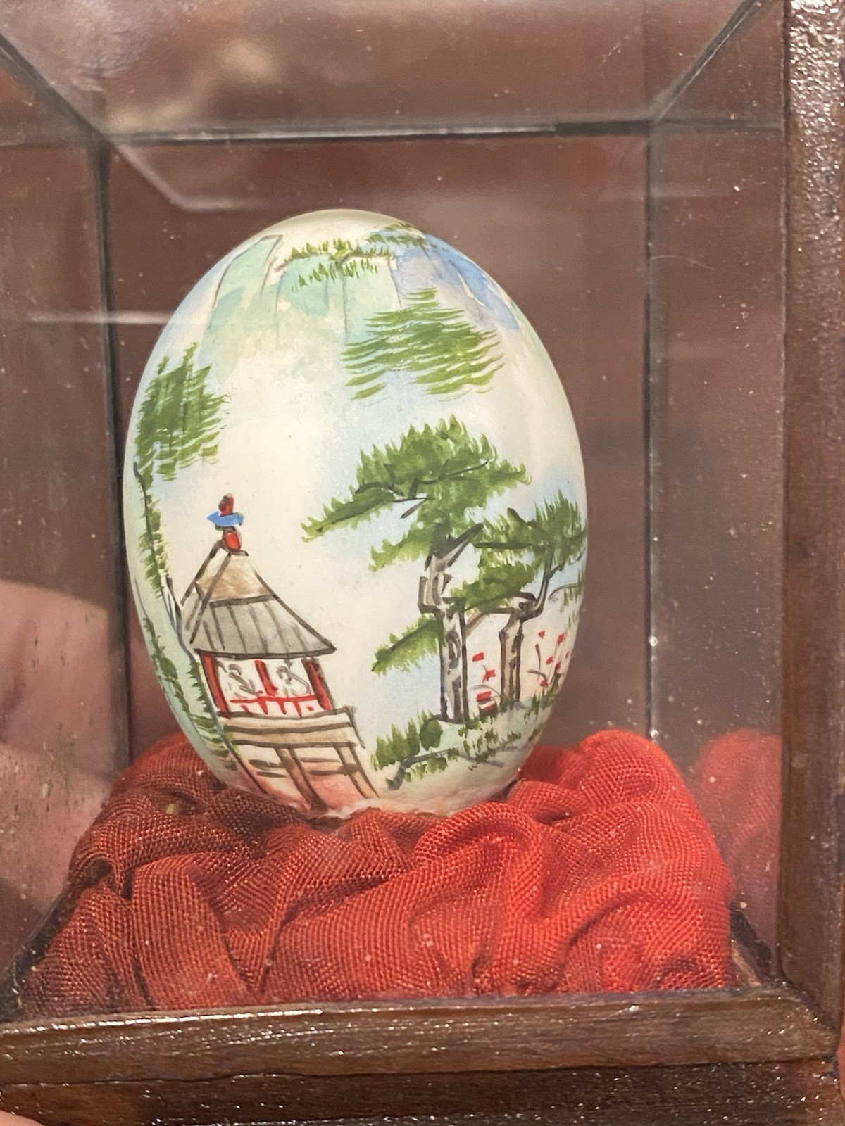 Hand Painted Nature Scene Chinese Egg in Acrylic Case w/ Issue (SEE Description)