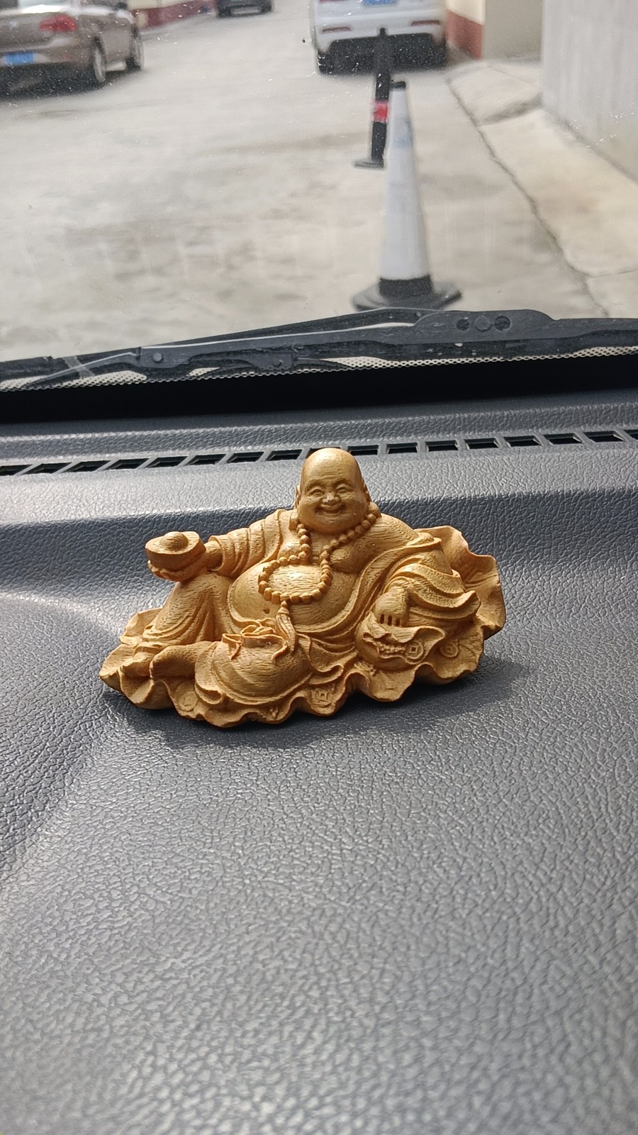 Golden Sandalwood Maitreya Buddha Carving Car & Home Decor